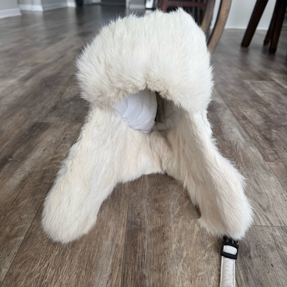 Yukon Tracks Alaskan Hat - White Genuine Rabbit Fur-Lined Winter Hat - Picture 2 of 10